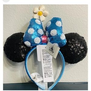 NWT Disney Parks Polka Dot Blue White Bow Flower Minnie Ears Headband